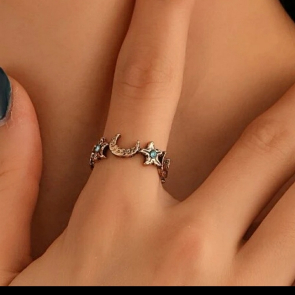 Antique gold moon and star ring